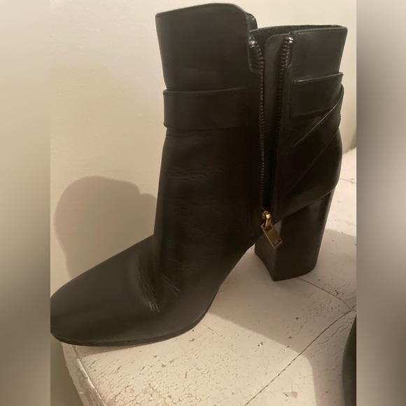 Genuine leather Coach booties size 6 - Picture 2 of 7
